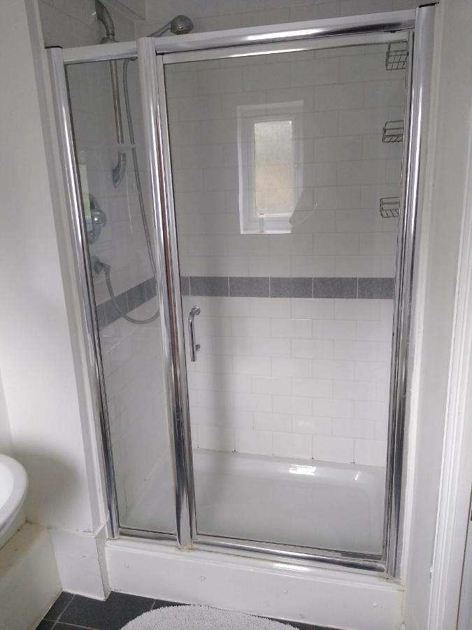 Stylish Private Double Room W/Ensuite London Exterior photo